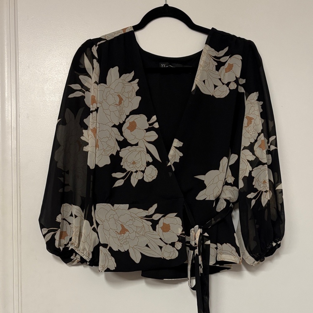 New York & Company Black Floral Blouse - Picture 4 of 4